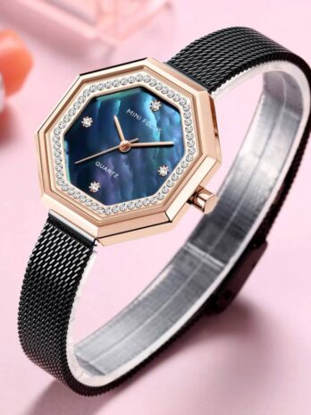 Montre octogonal